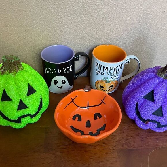 Halloween Spectrum Mugs Popcorn Pumpkins Pottery Barn Pumpkin - Picture 16 of 16